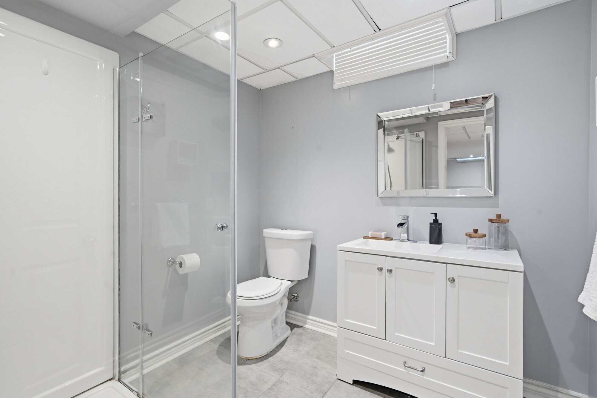 3-piece basement bathroom at 13 Flowers Crescent, South Ajax