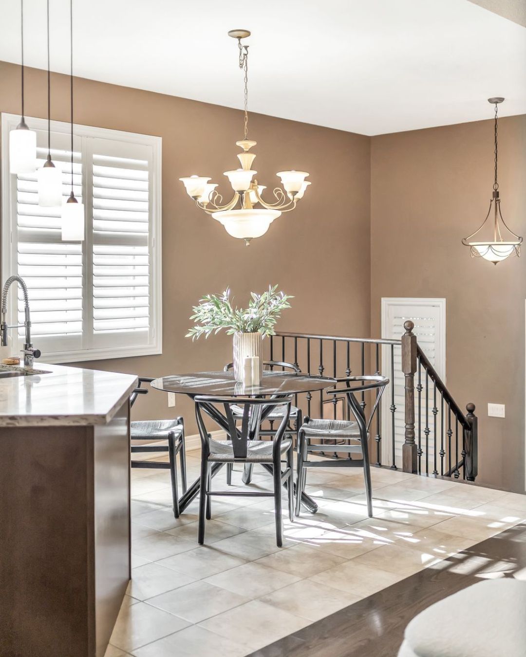 Breakfast nook at 14 Sleepy Hollow Place, Whitby, with California shutters and room for family dining