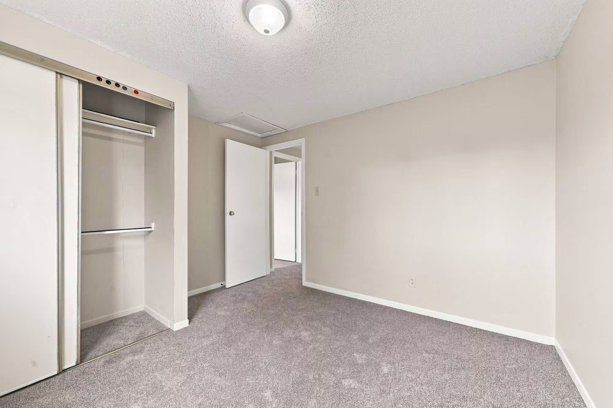 Third bedroom at 22 Kipling Cres, South Ajax, shown unstaged, listed by Laura McBride, Ajax REALTOR®