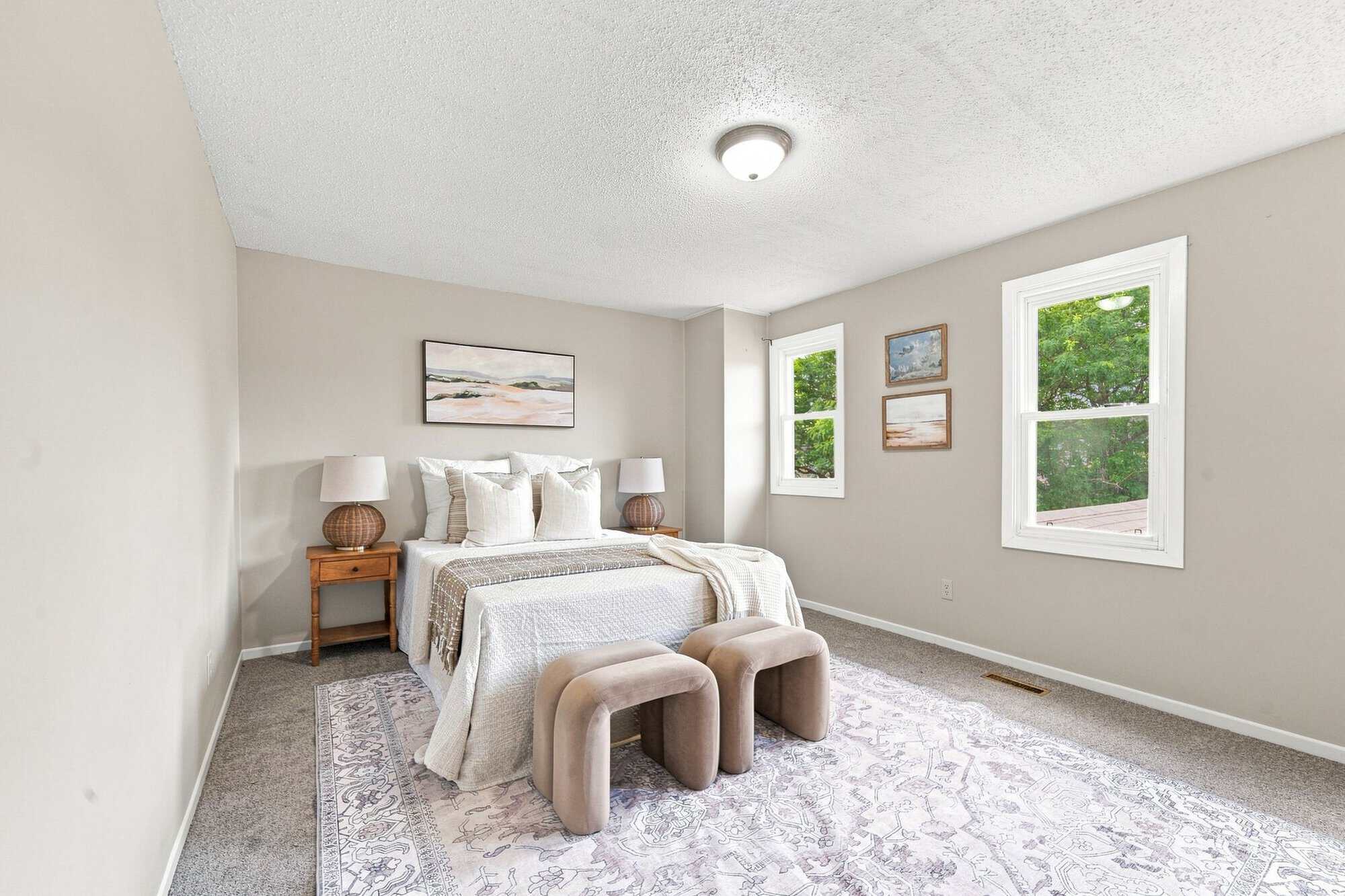 Primary bedroom at 22 Kipling Cres, South Ajax, from a second angle, listed by Laura McBride, Ajax REALTOR®