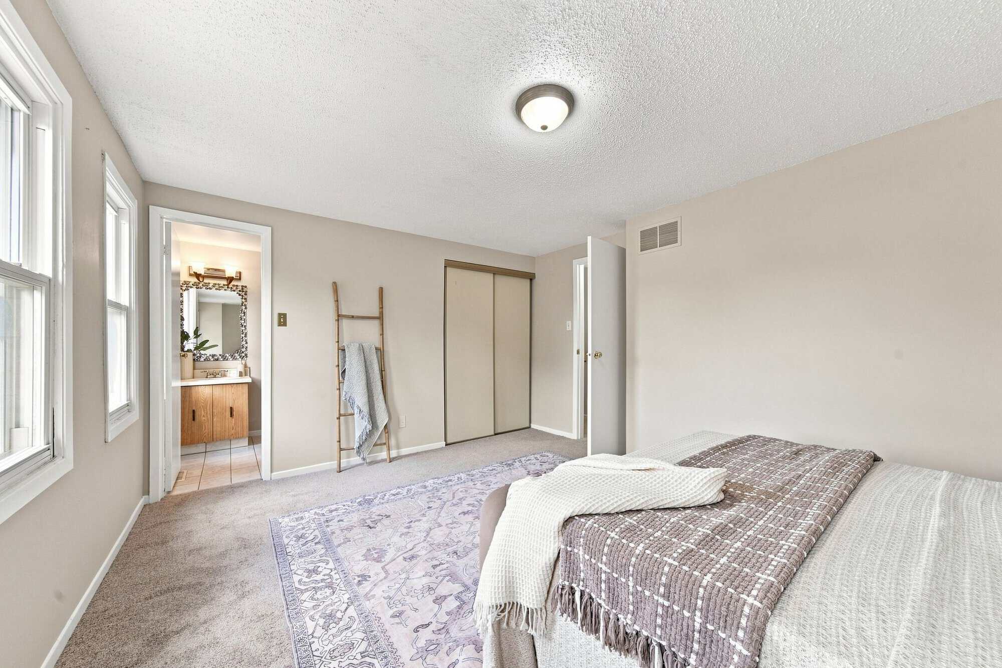 Windows in the primary bedroom at 22 Kipling Cres, South Ajax, listed by Laura McBride, Ajax REALTOR®