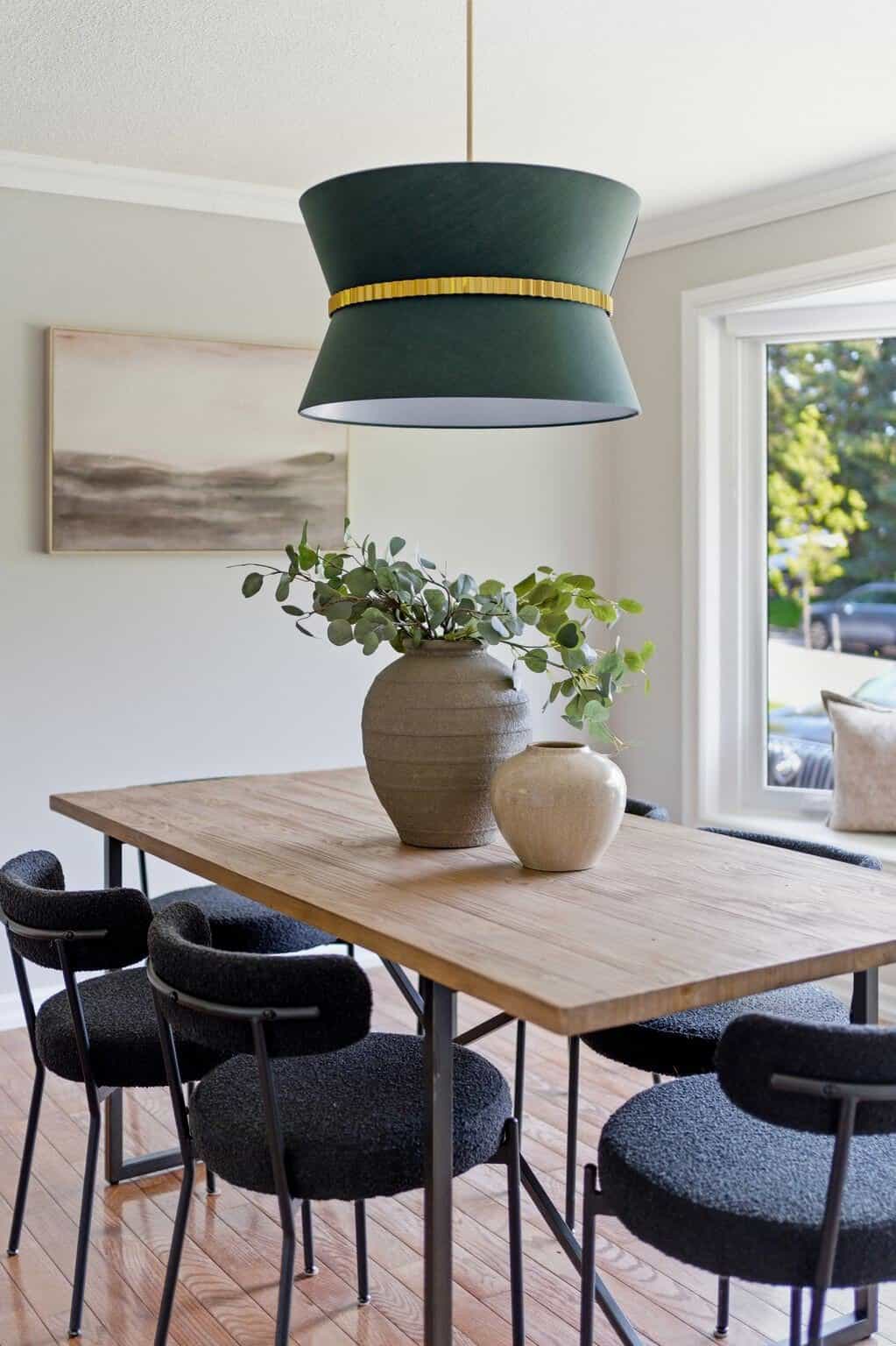 Dining area at 39 Anstead Crescent, South Ajax, from a second angle