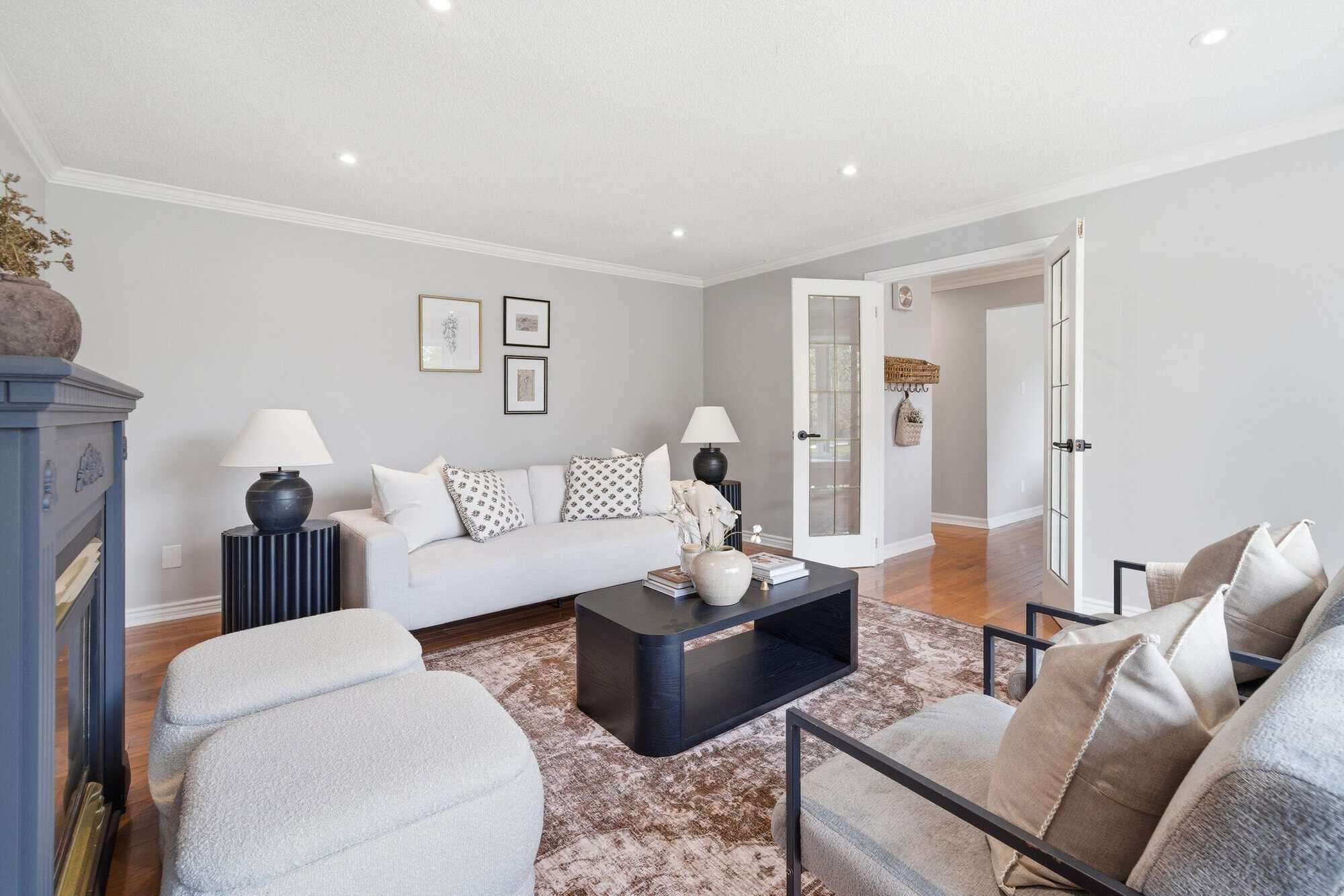 Living room detail at 39 Anstead Crescent, South Ajax, showing crown moulding and updated lighting